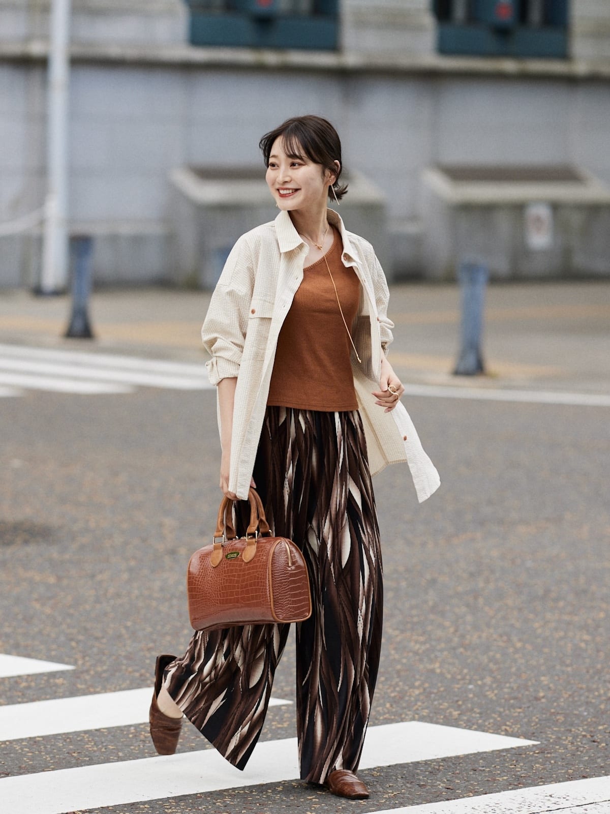 brown mirror pants