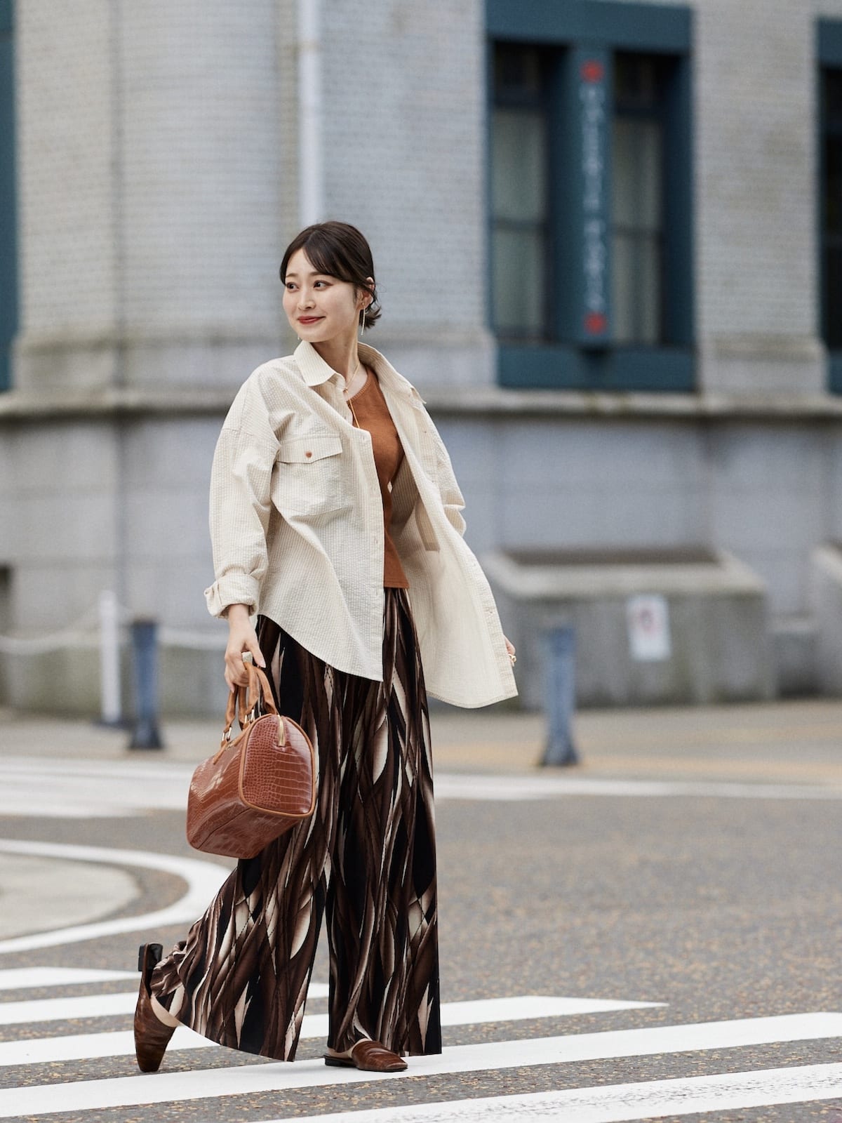brown mirror pants