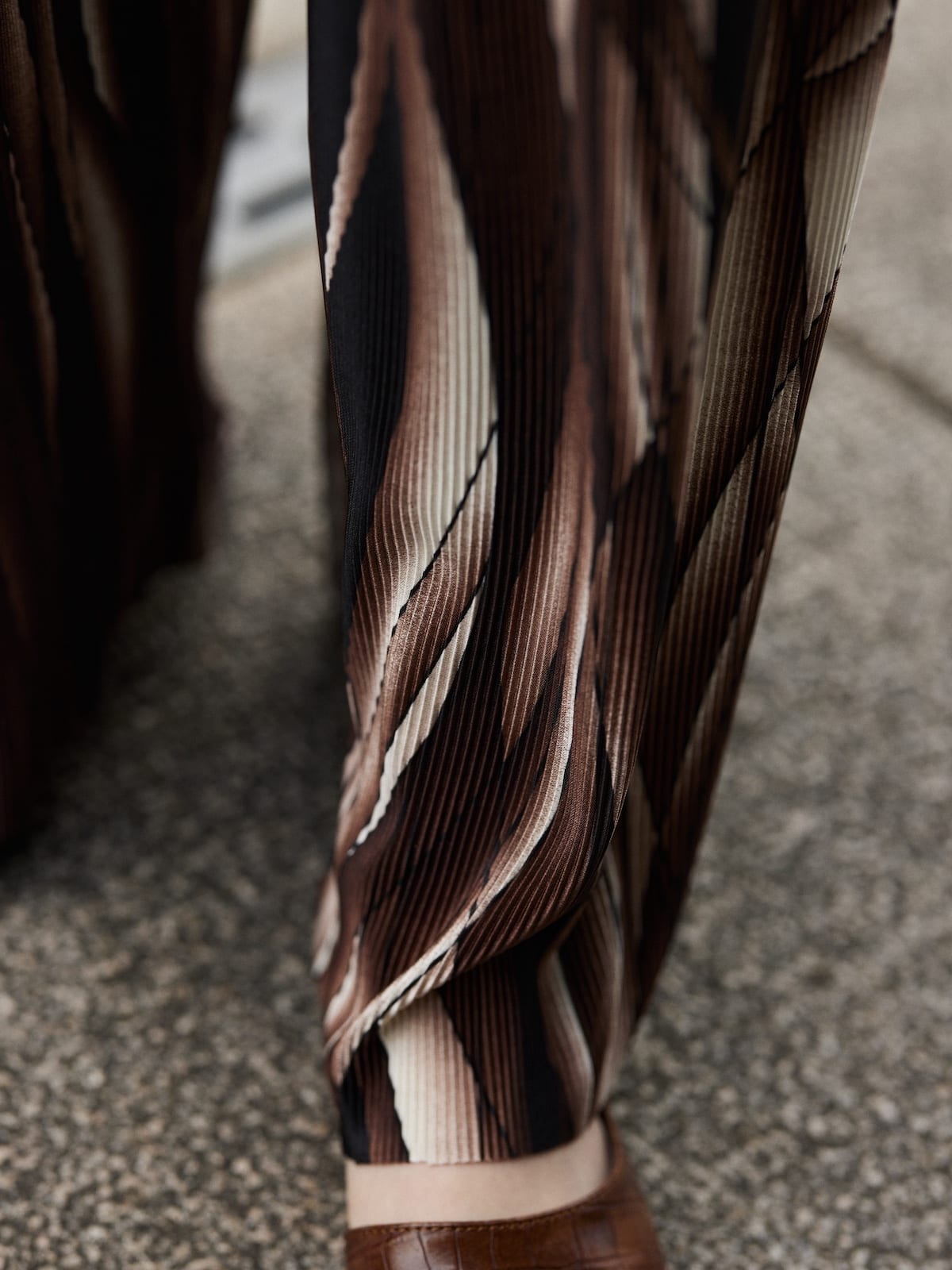 brown mirror pants