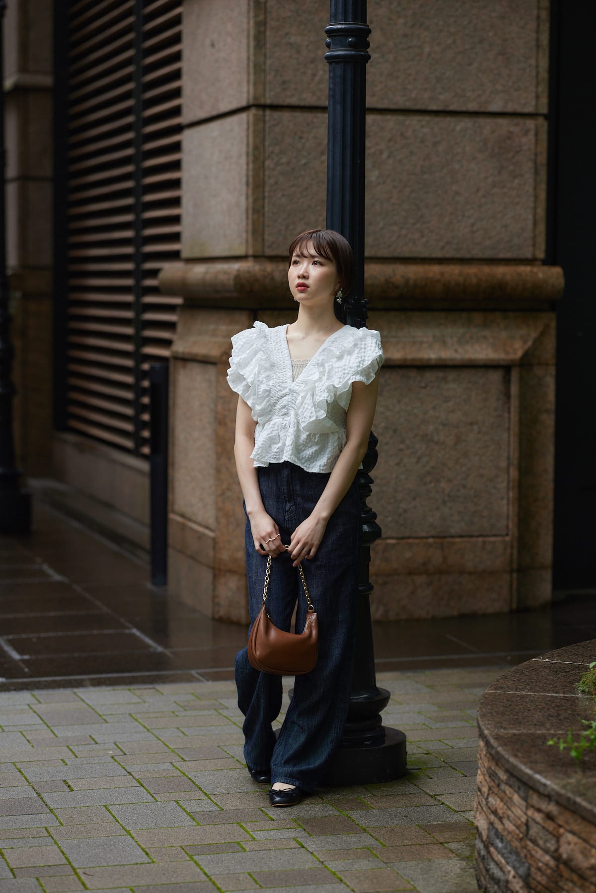 chain moon bag