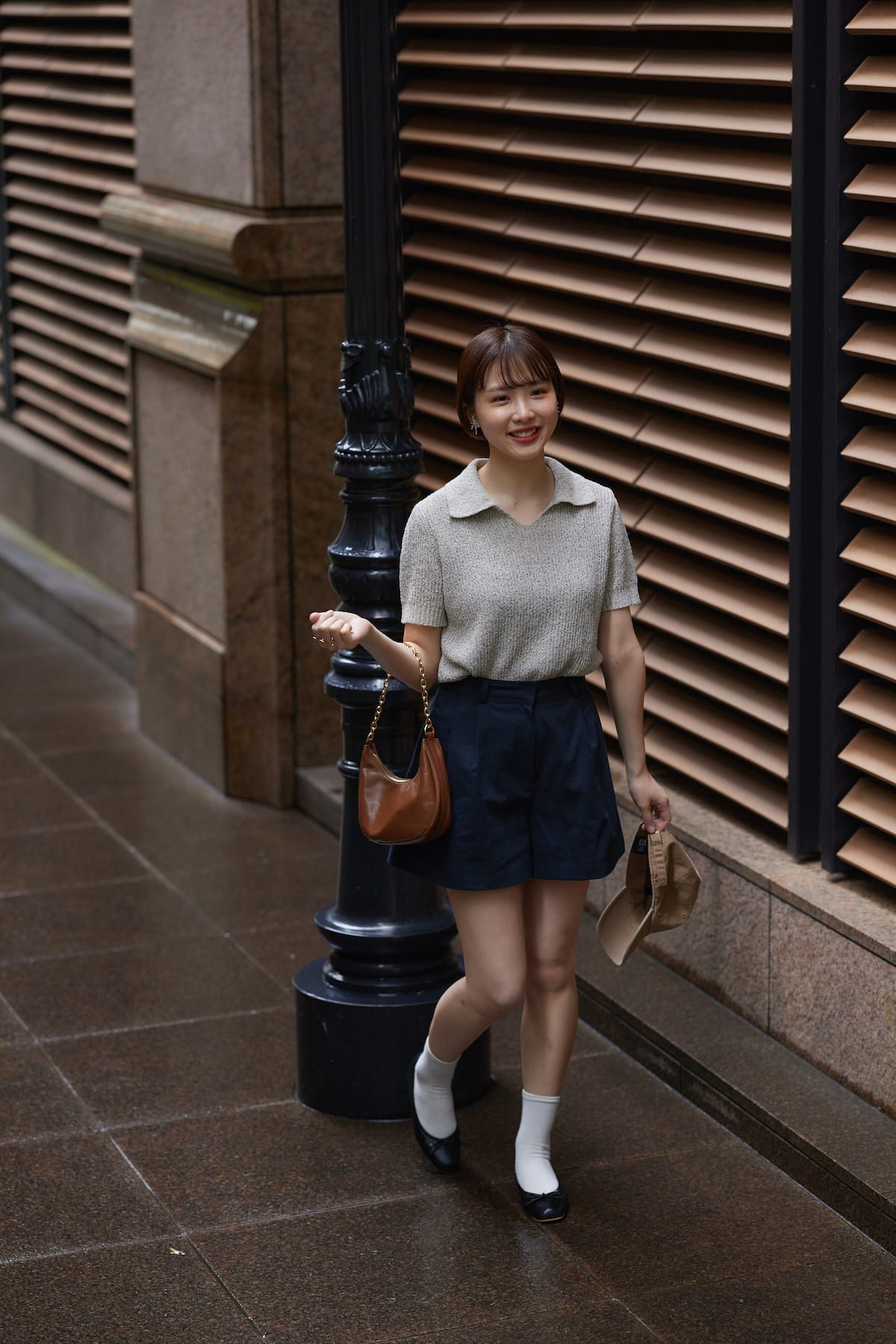 chain moon bag
