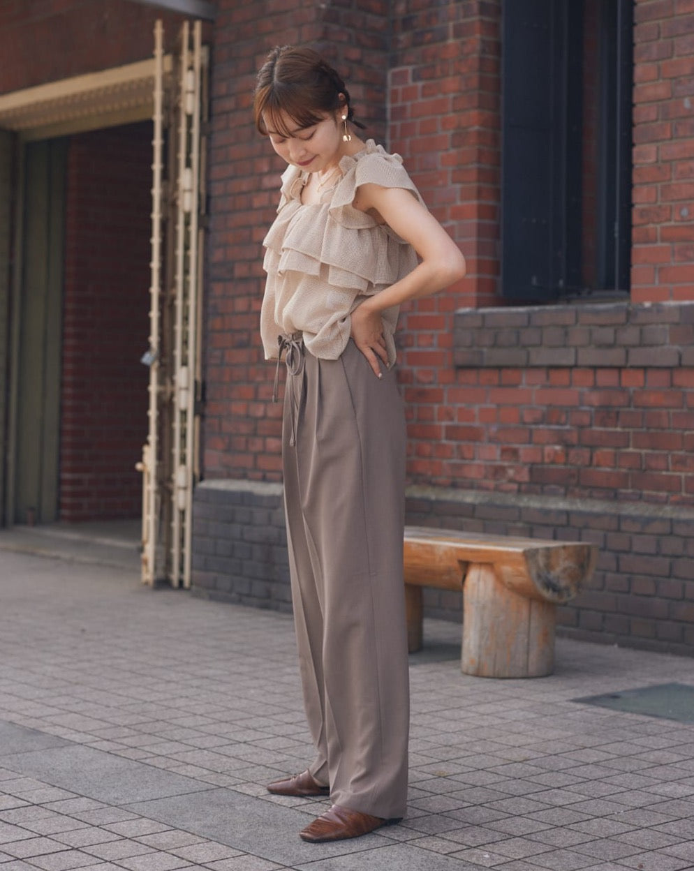 wide straight pants