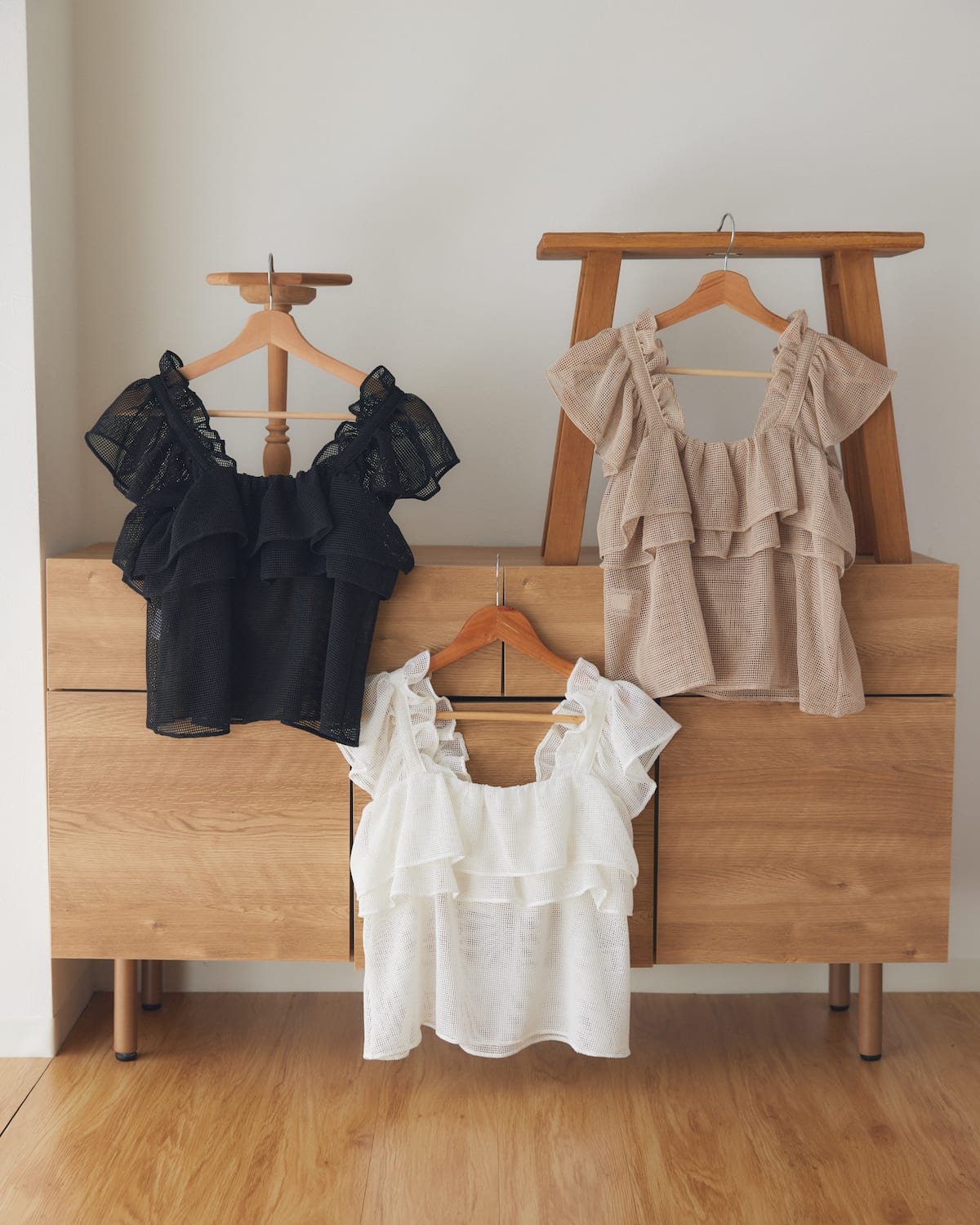 frill mesh tops
