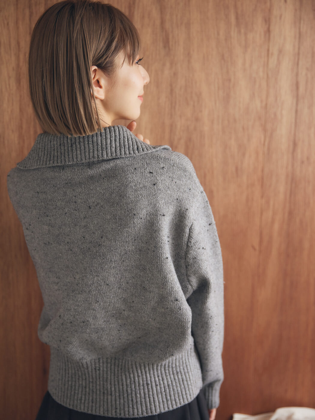 milky zip knit