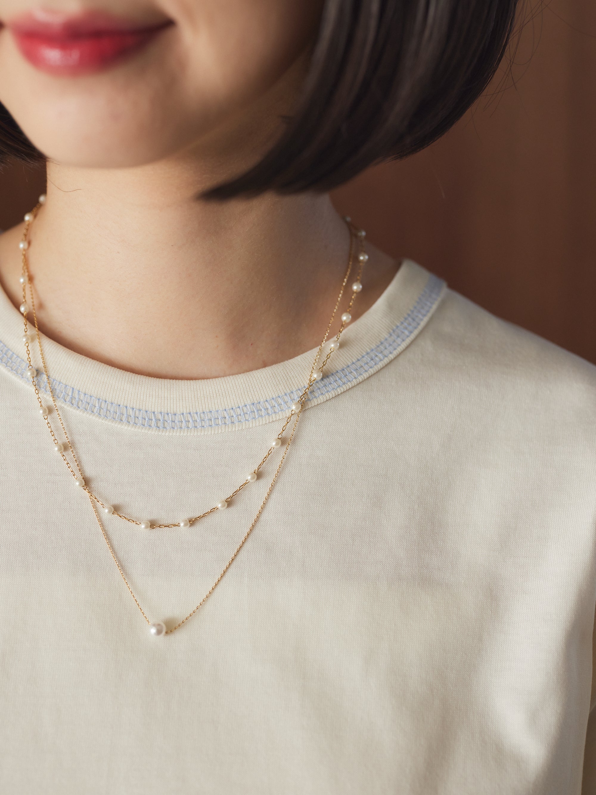 Fake peal necklace