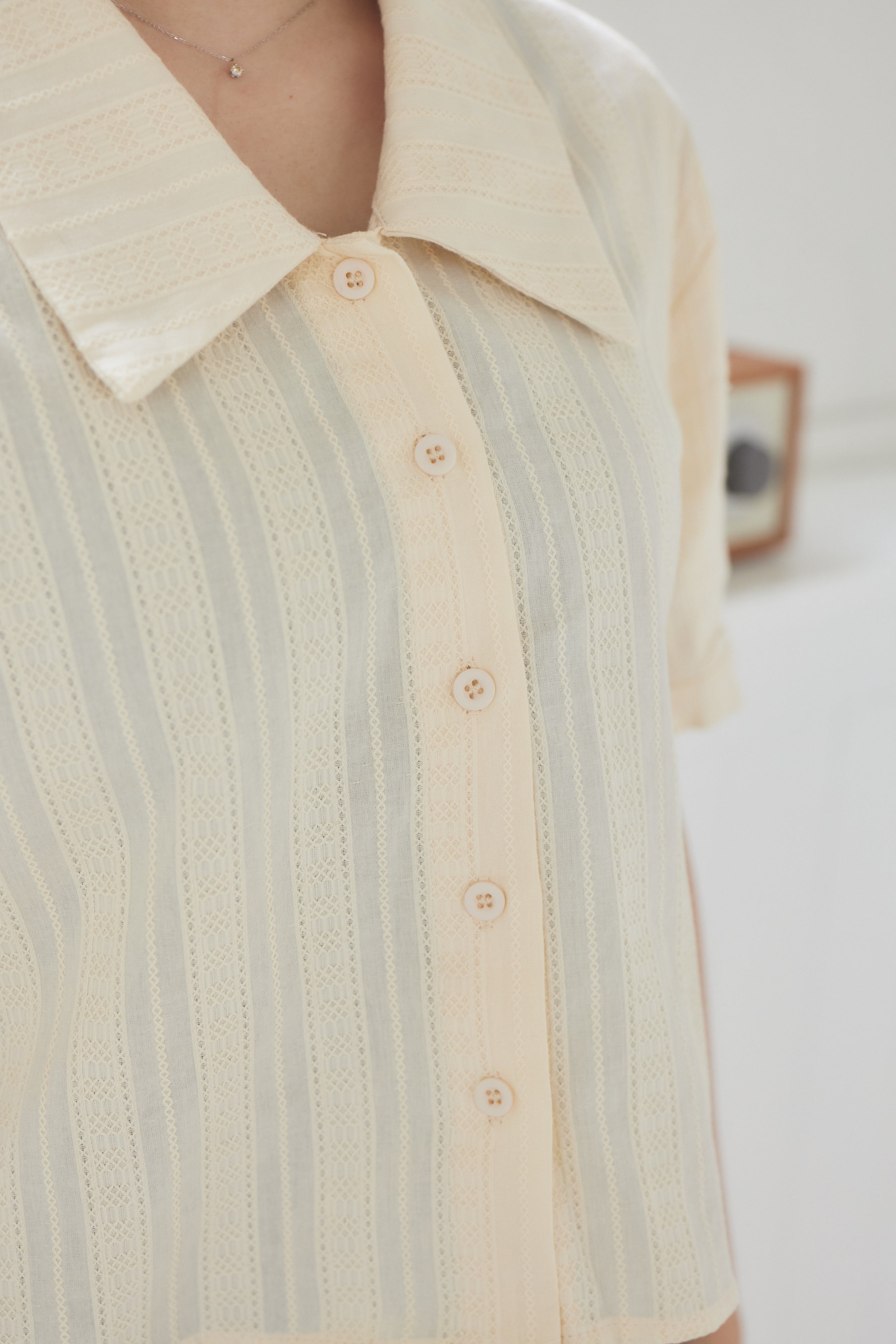 antique cropped shirt