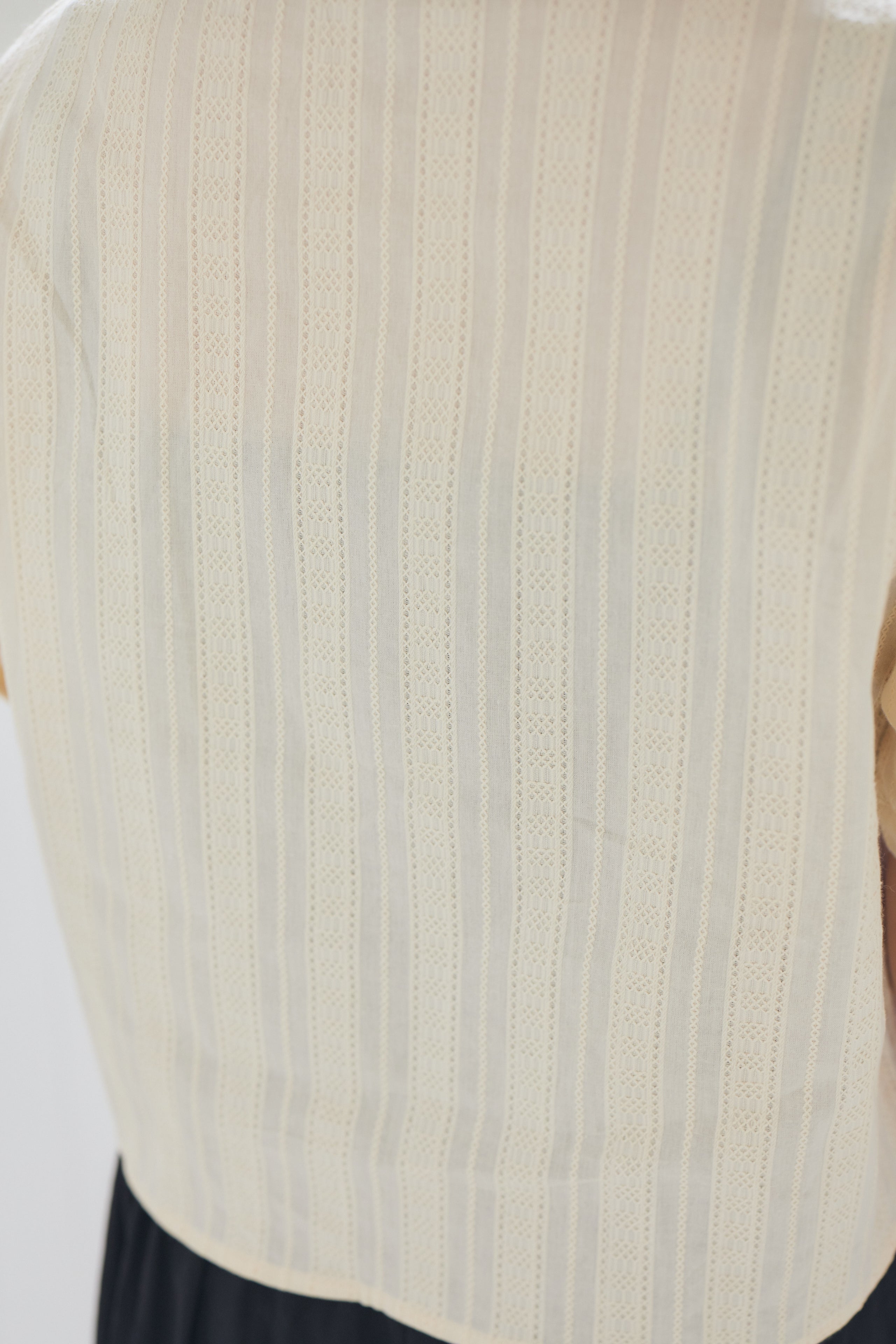 antique cropped shirt