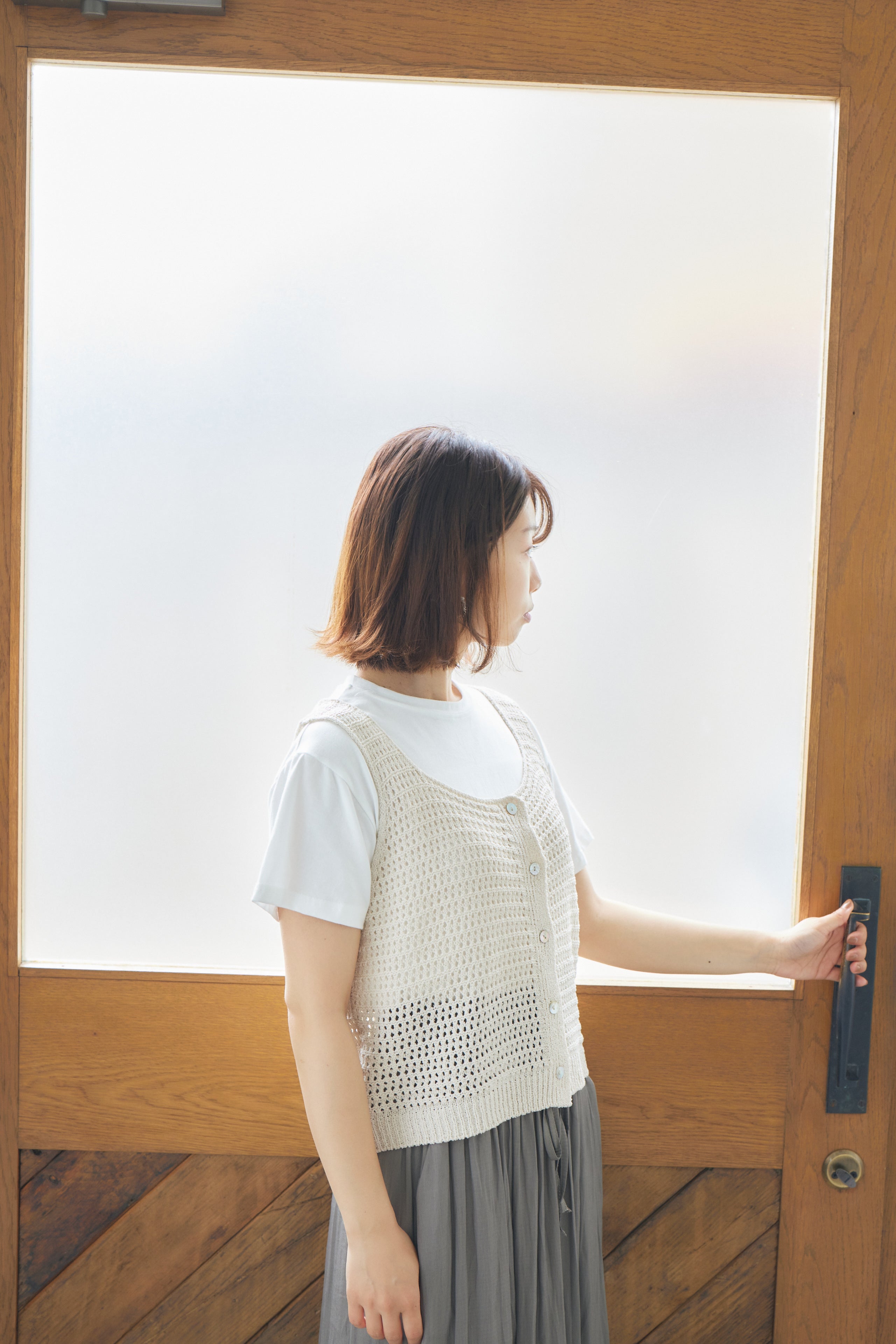 shell button bustier + modal Tshirt