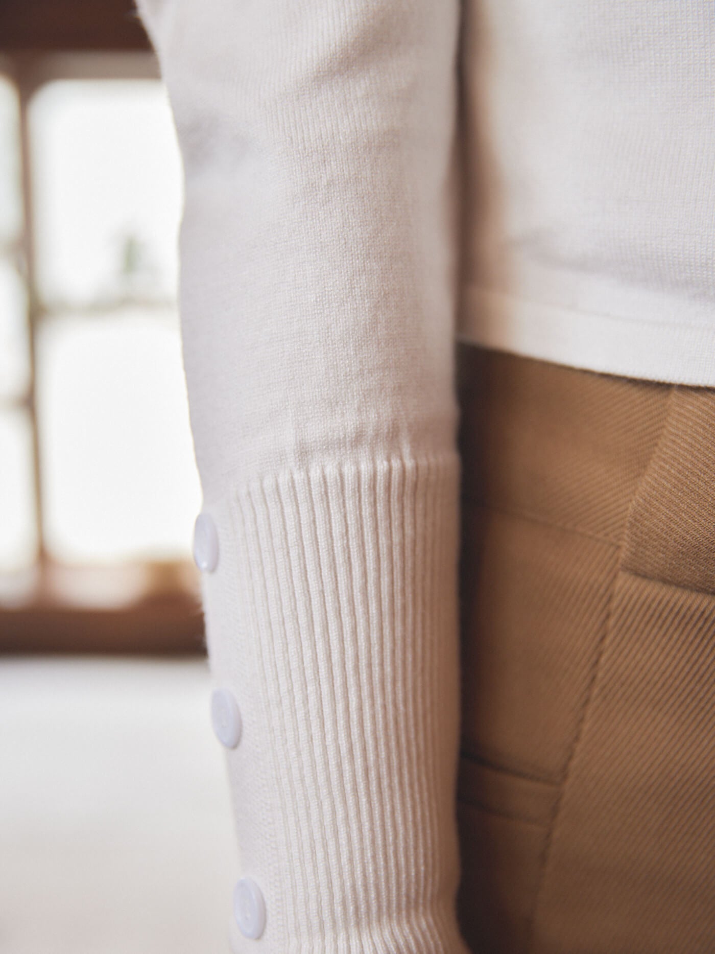 2way sleeve bottun tops