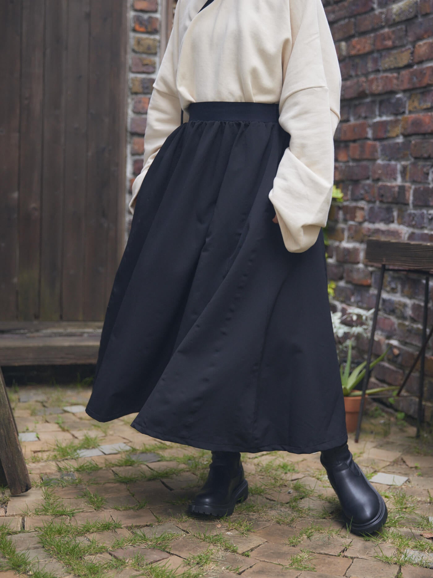 stretch wide skirt