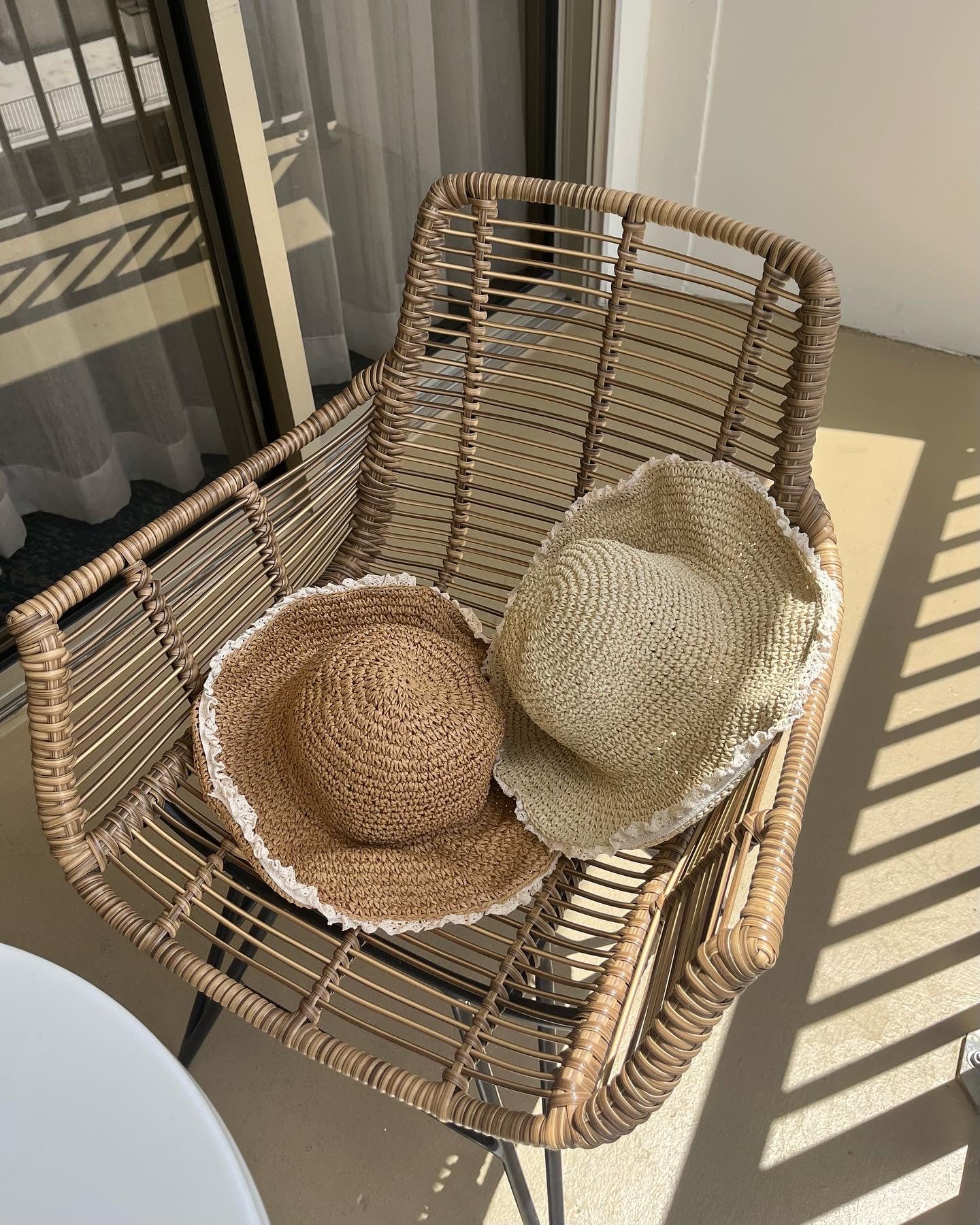 wire straw hat