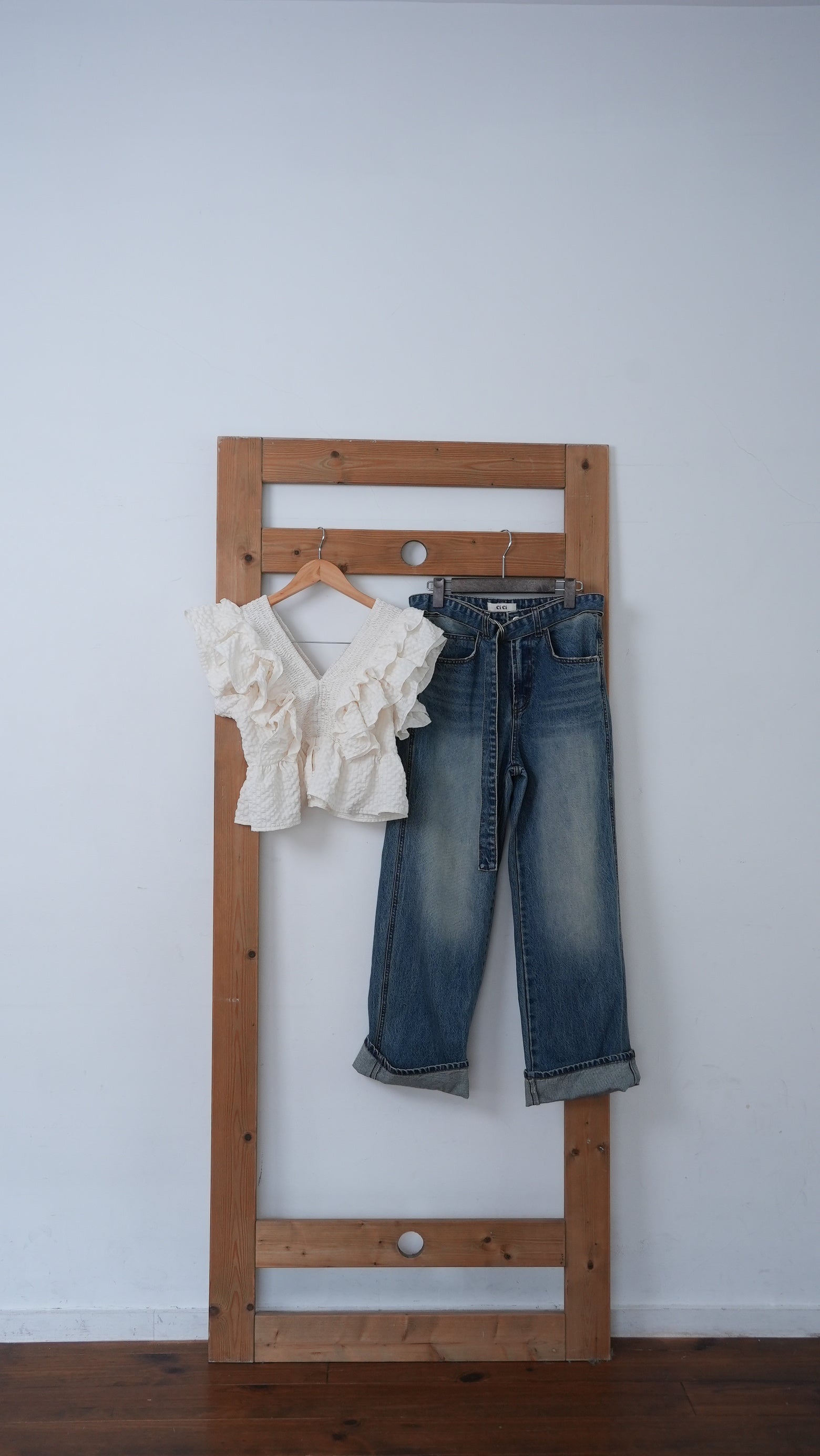 FRILL GIRLY BLOUSE CASUAL SET