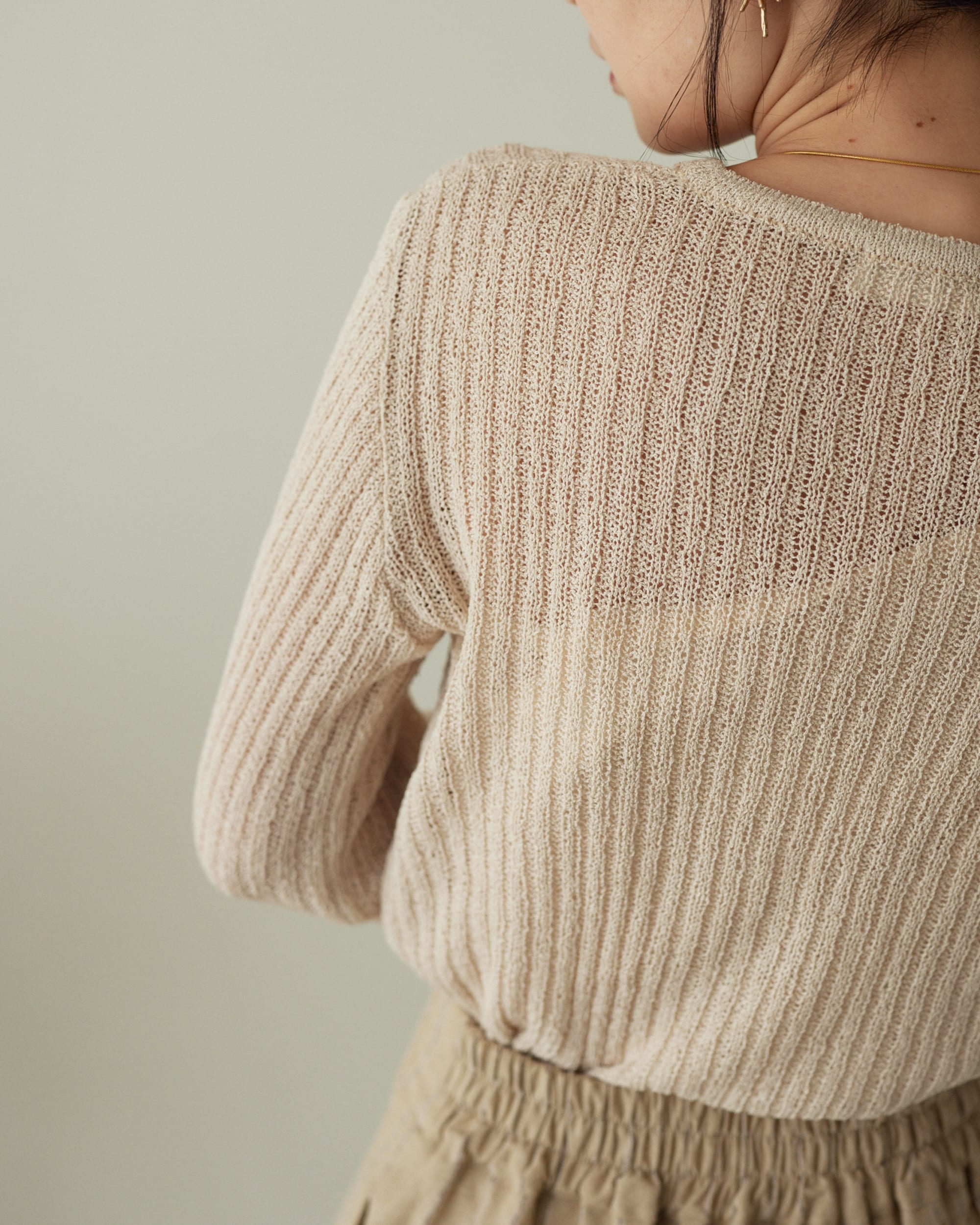 hole shoulder tops