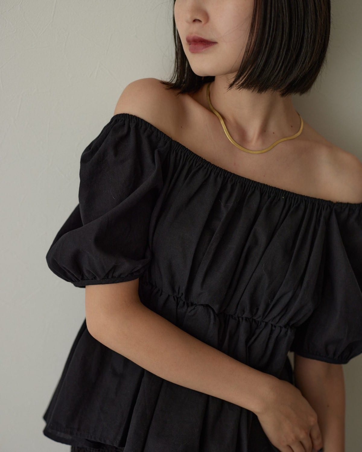 offshoulder tops