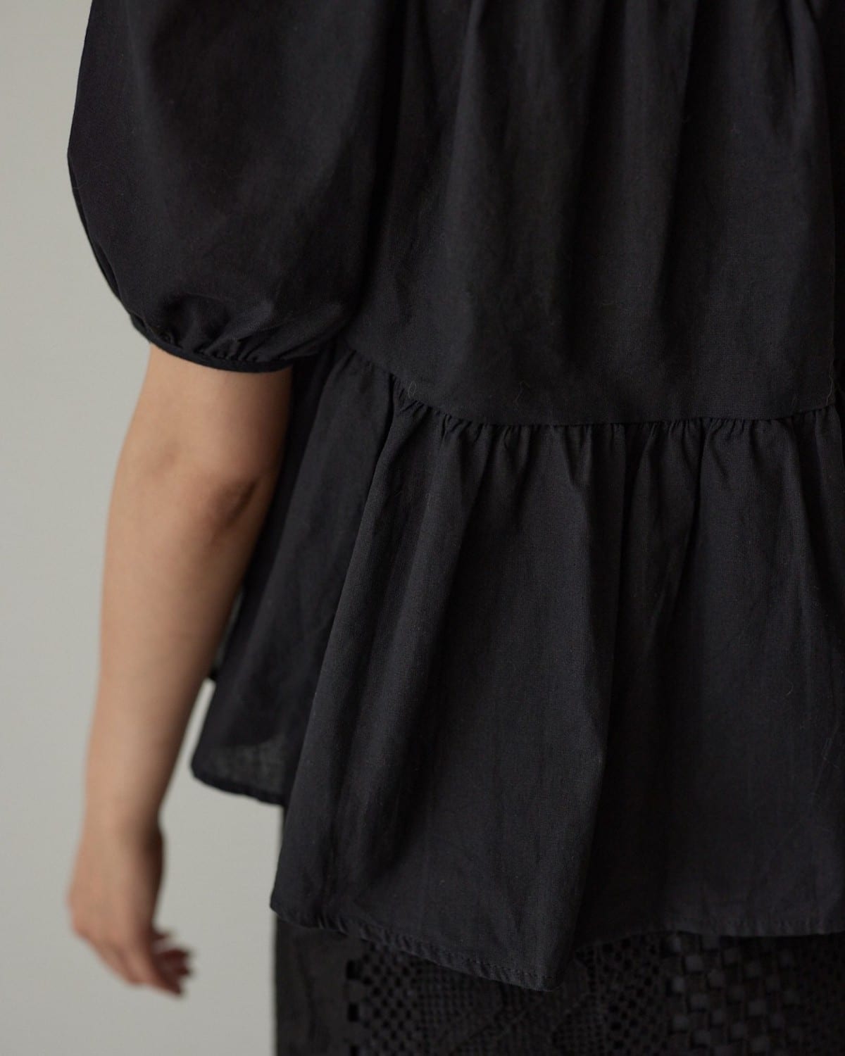 offshoulder tops