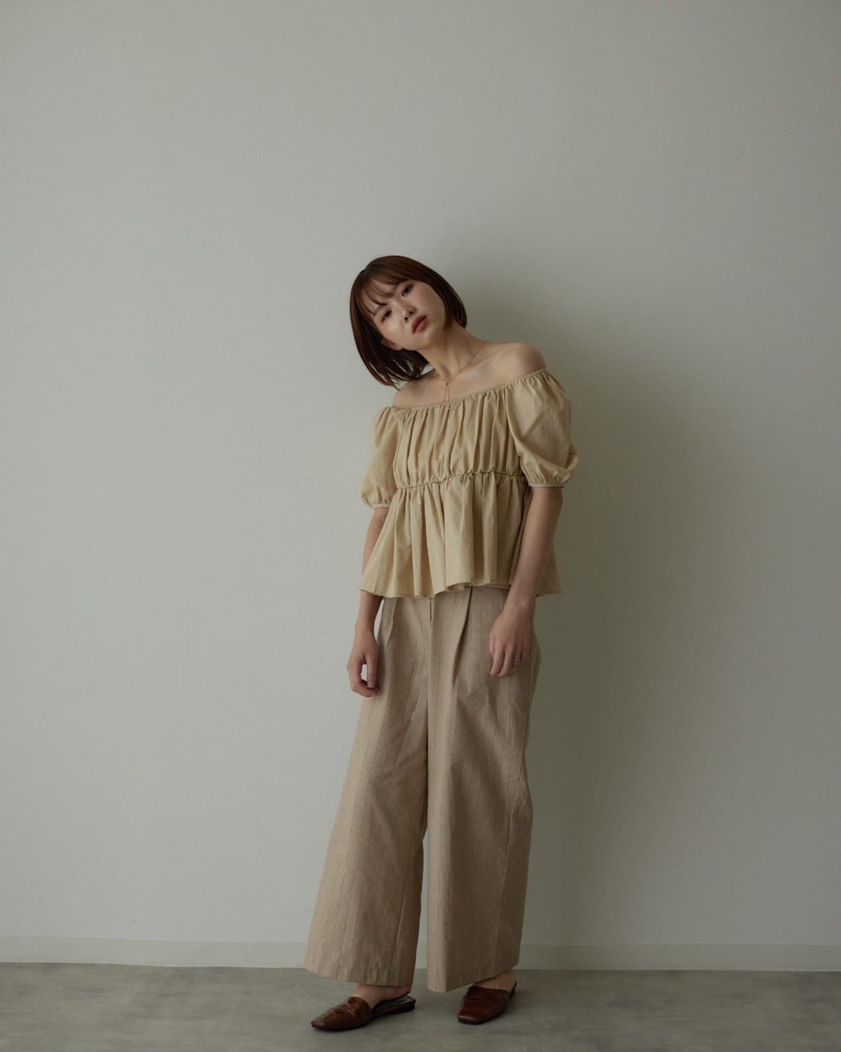 offshoulder tops