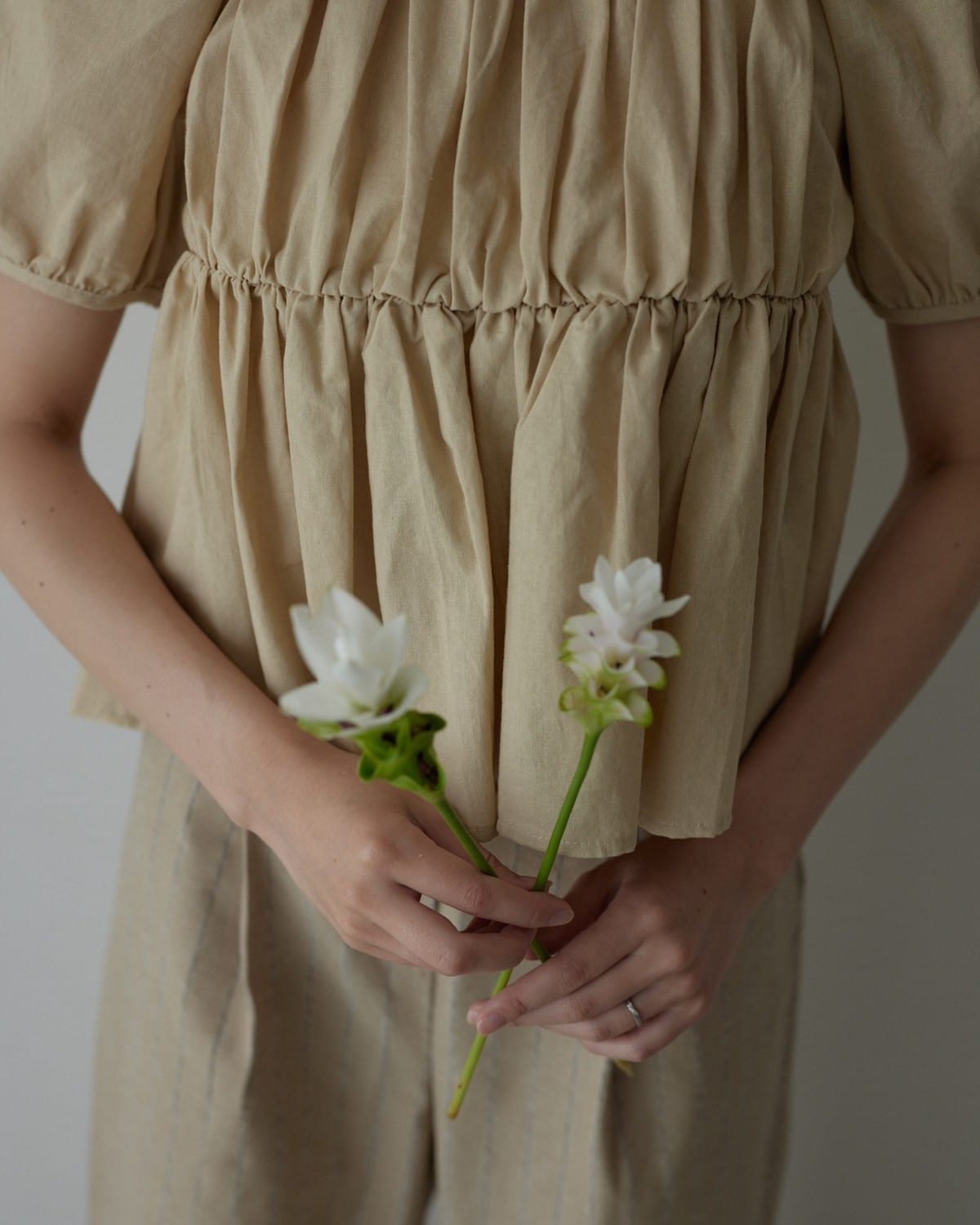 offshoulder tops