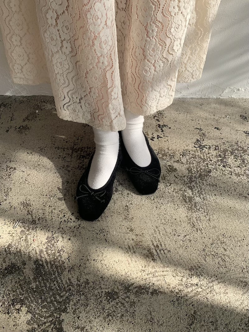 velours ballet shoes