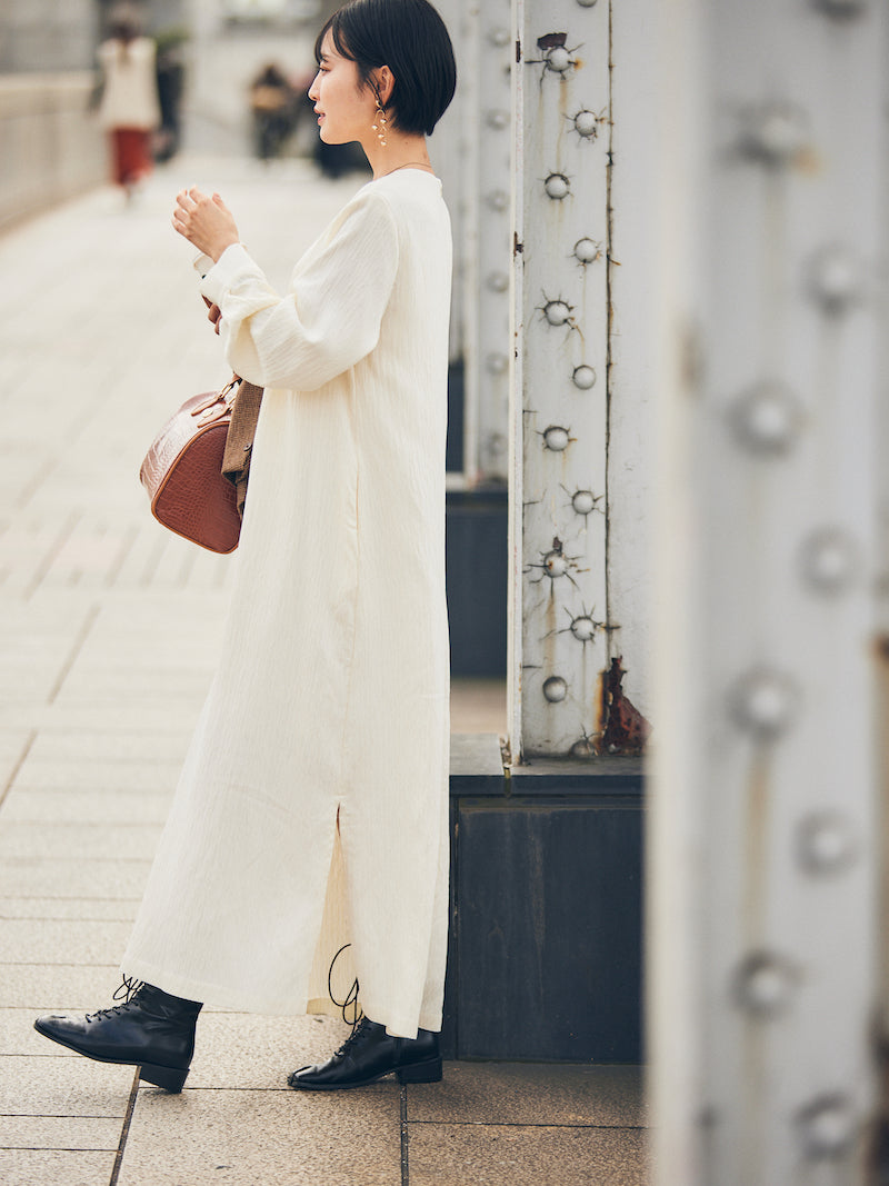 crew neck design one-piece【ivory】