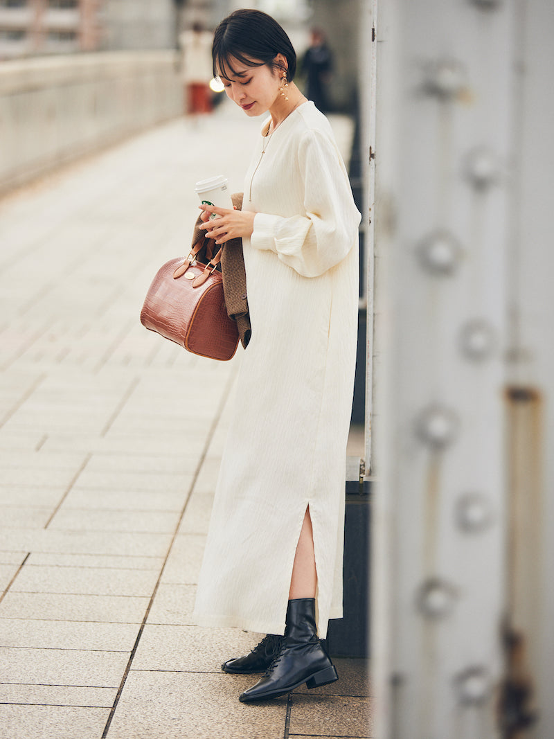 crew neck design one-piece【ivory】
