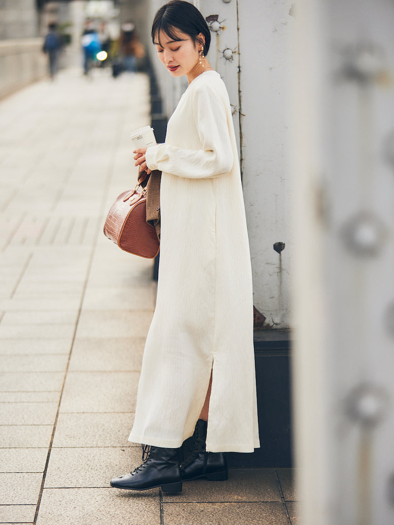 crew neck design one-piece【ivory】