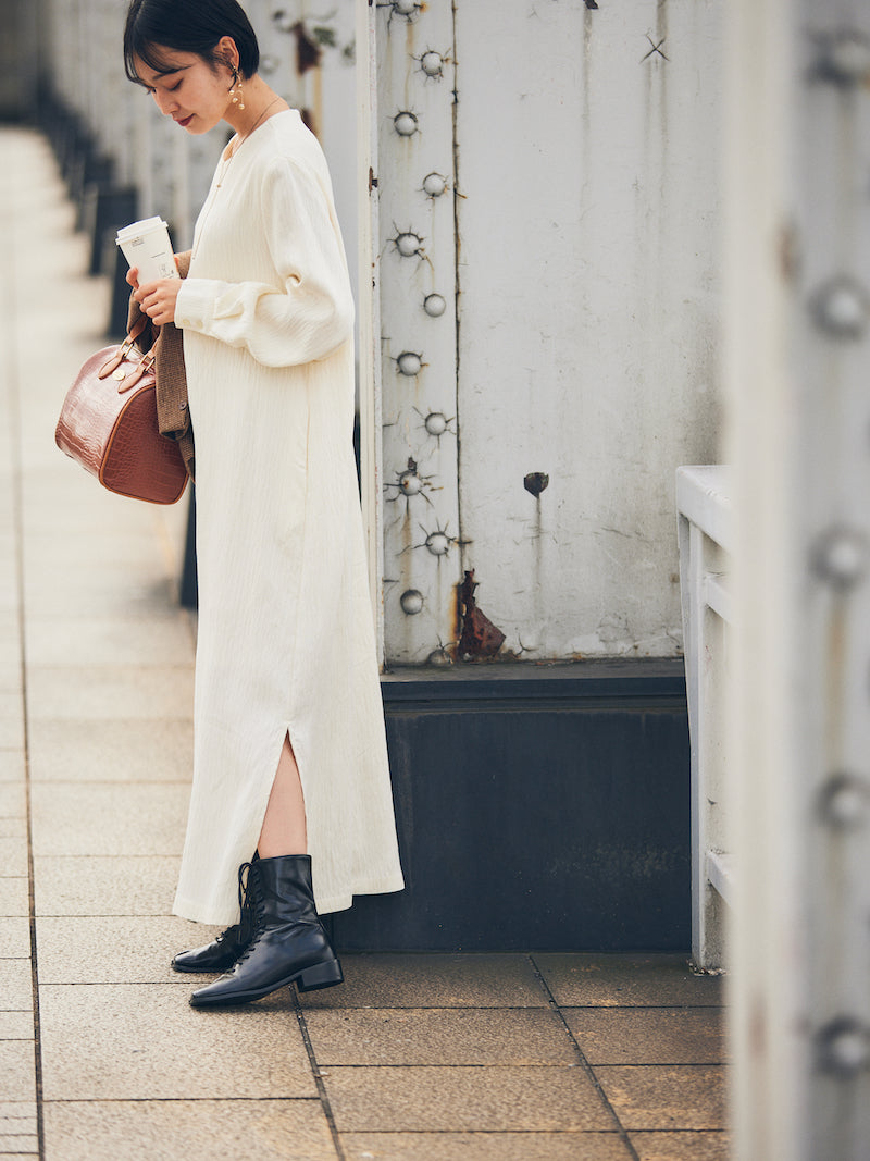 crew neck design one-piece【ivory】