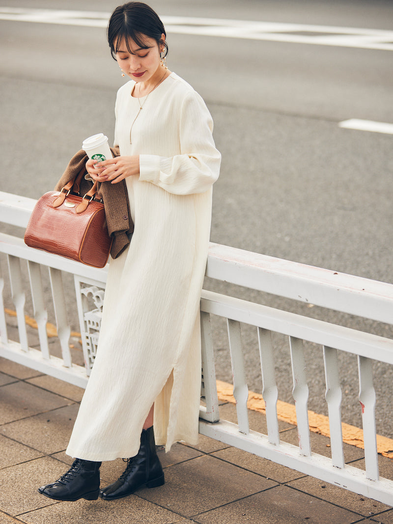 crew neck design one-piece【ivory】