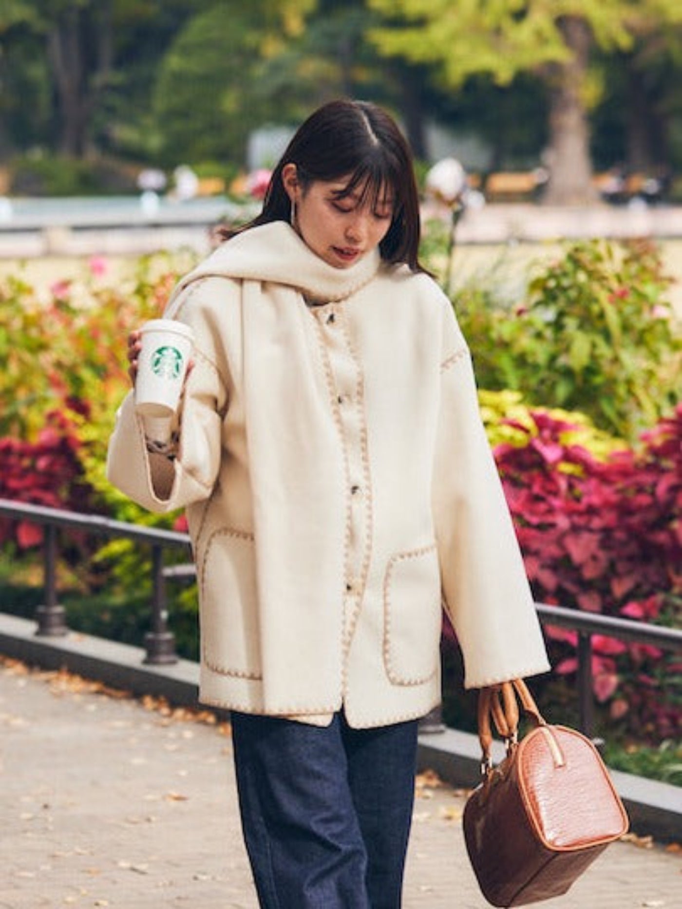 with stall coat【ivory】