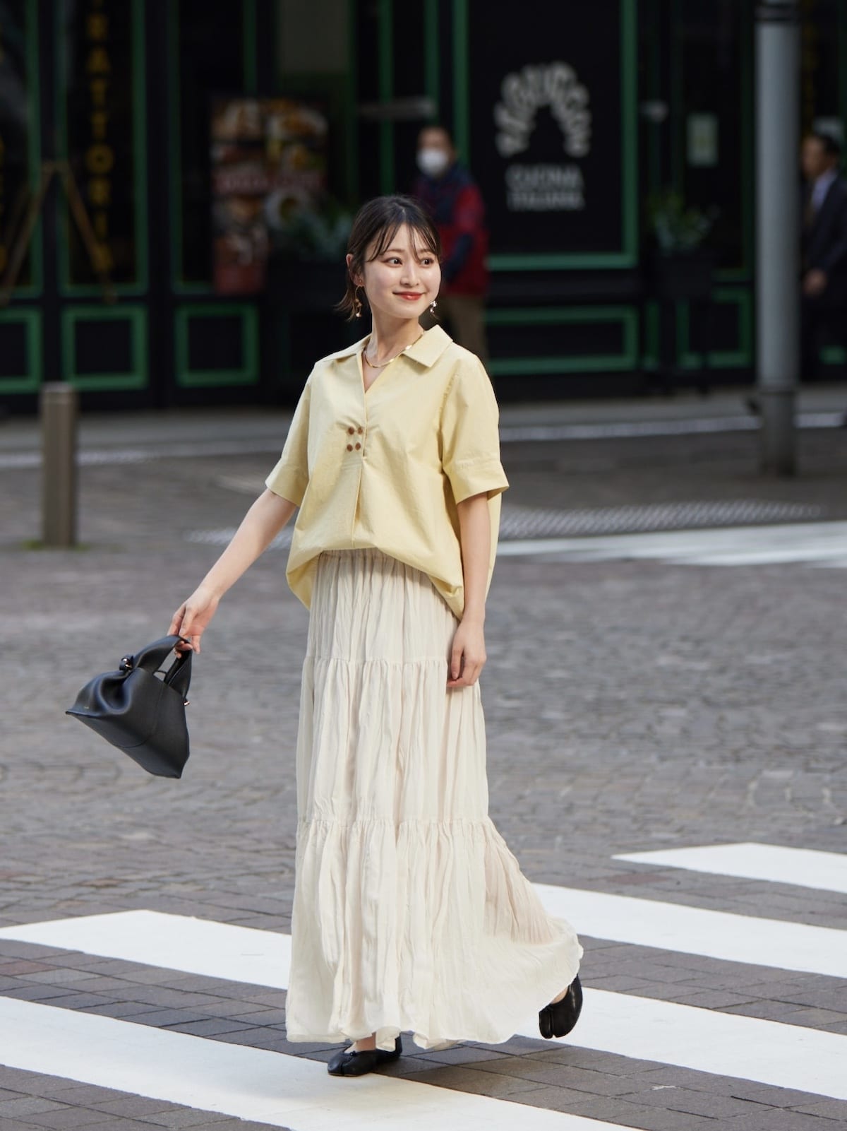 tiered fuwafuwa skirt