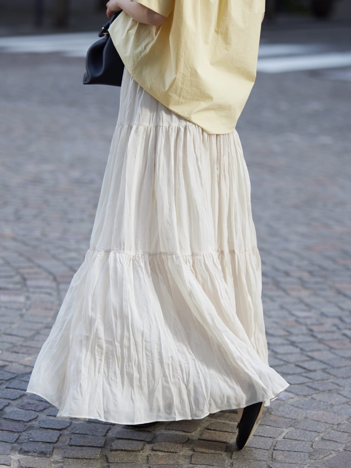 tiered fuwafuwa skirt