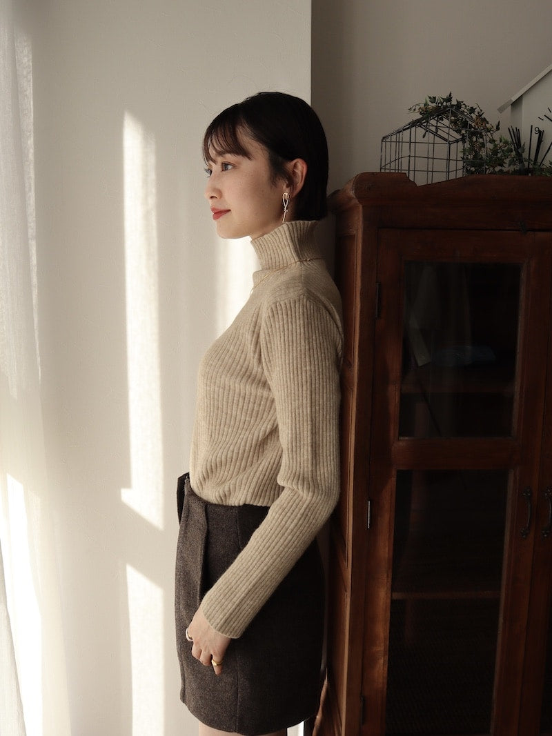 hineck rib knit