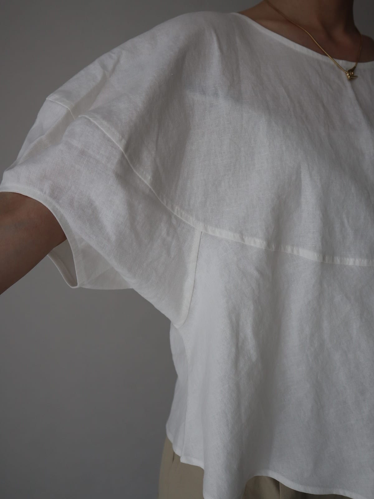 puff sleeve linen tops