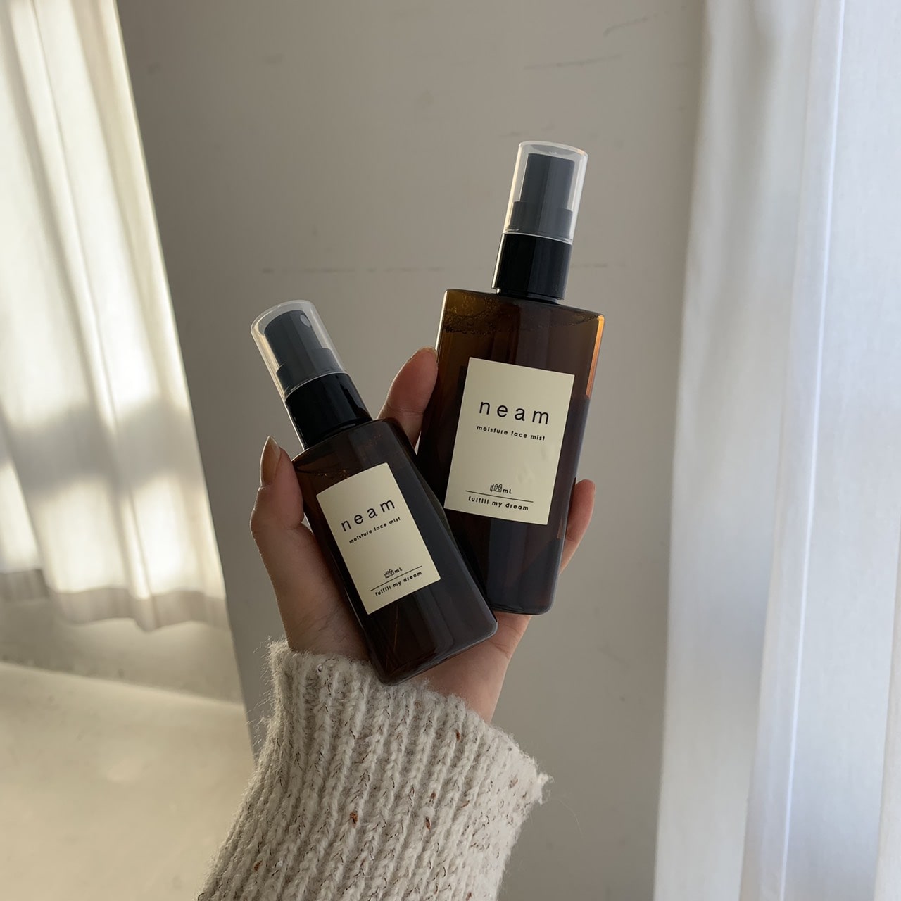 neam moisture face mist