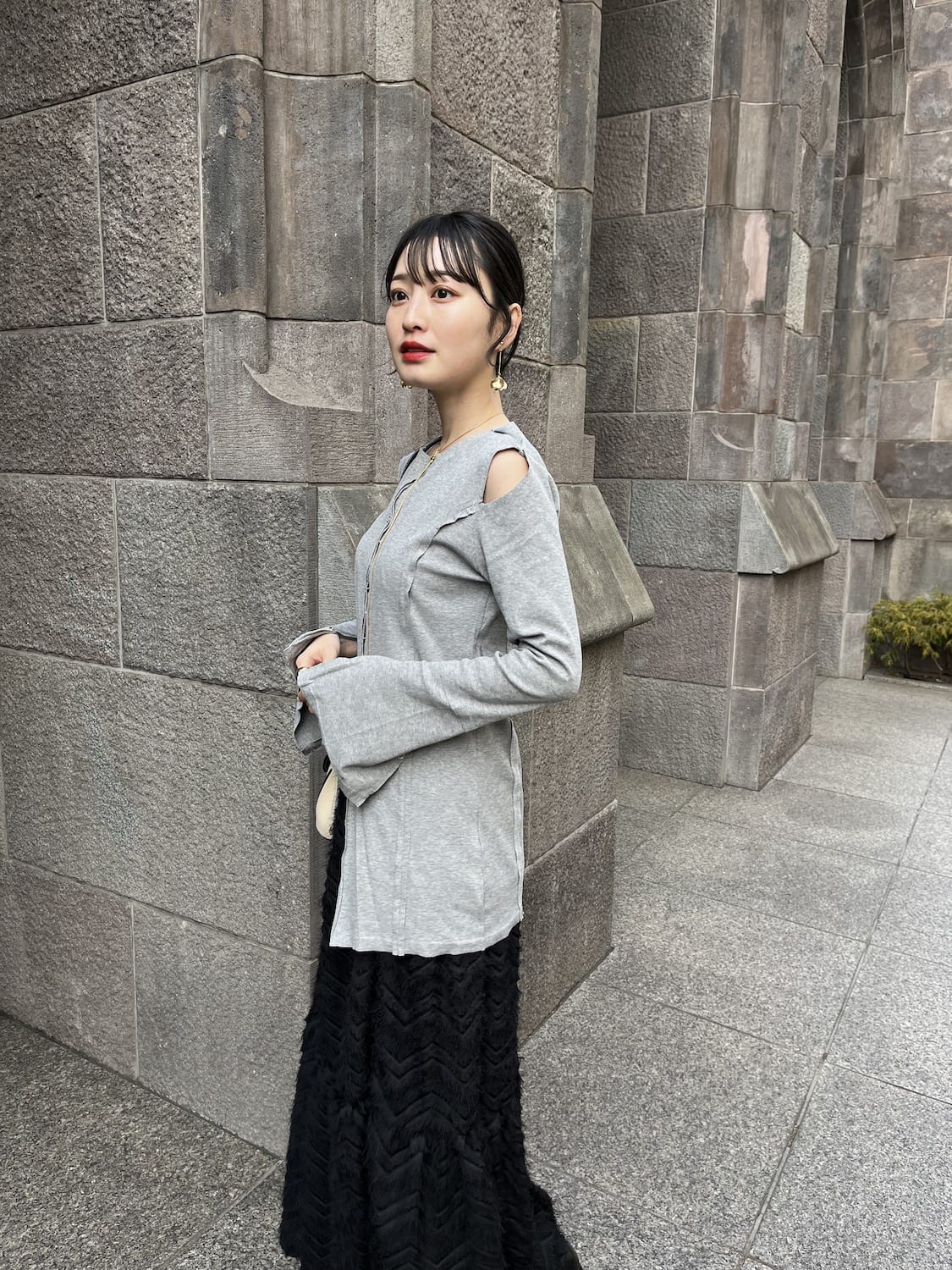slender design tops