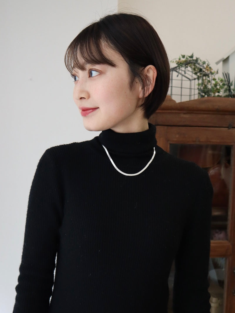 snake chain necklace