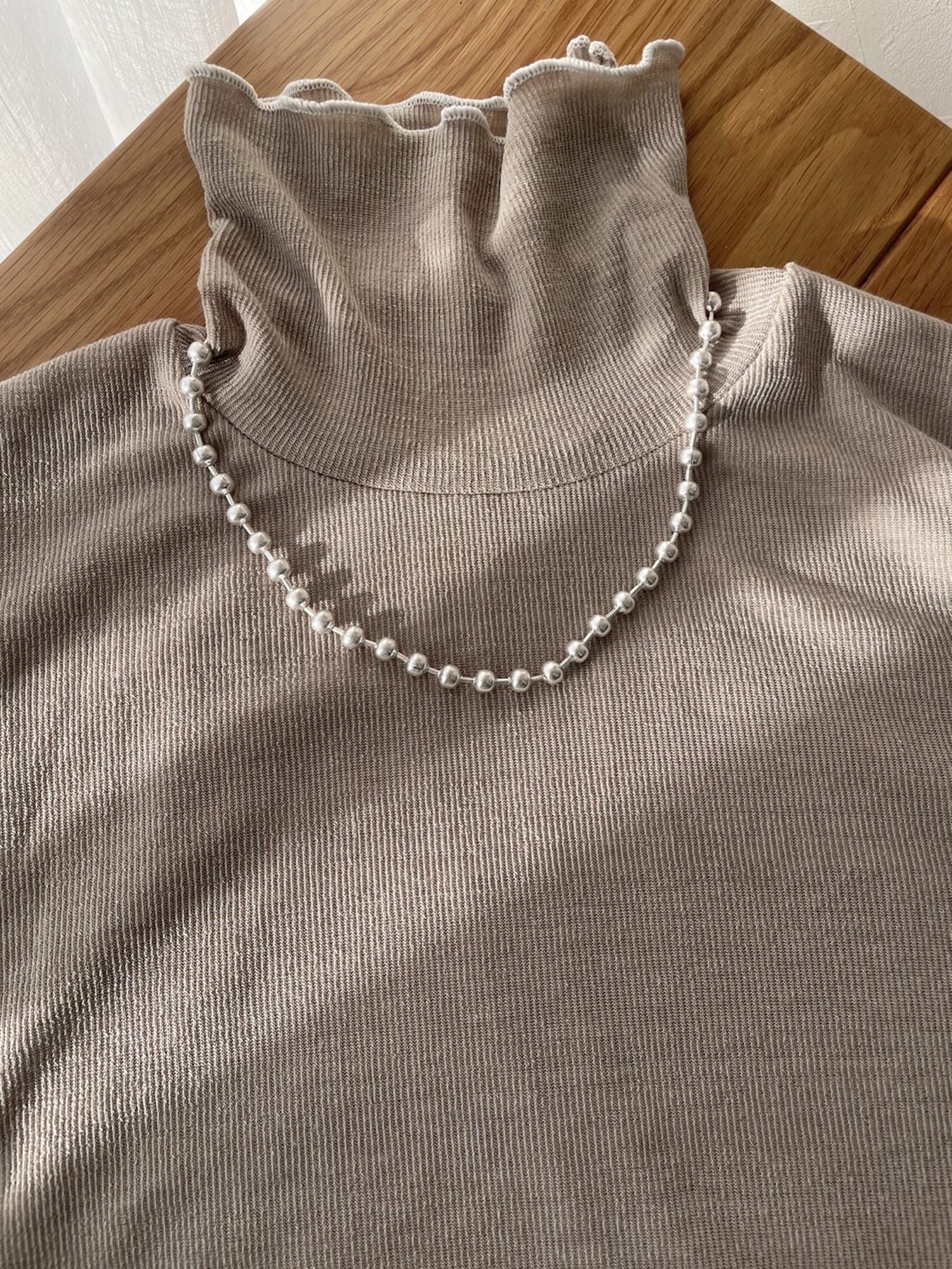 ball necklace