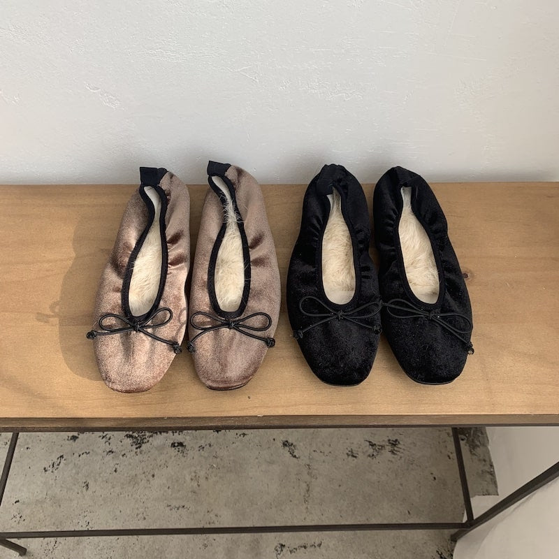 velours ballet shoes