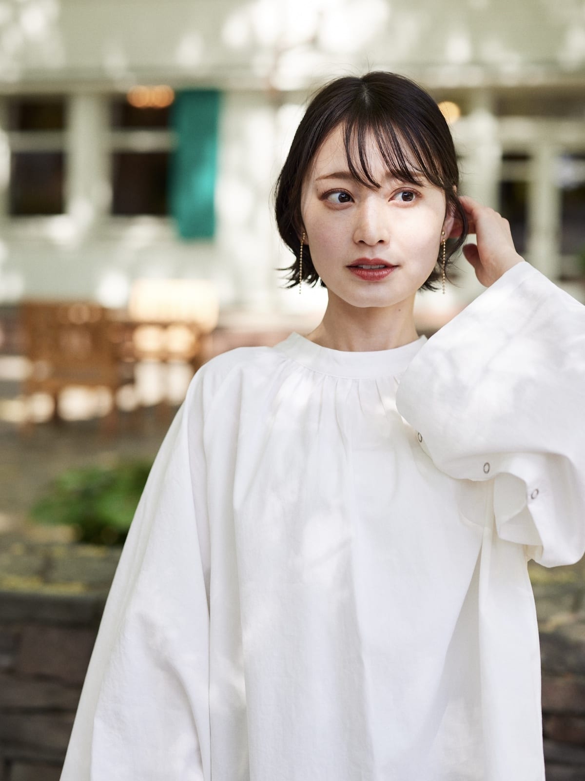 sleeve slit gather blouse POPUP