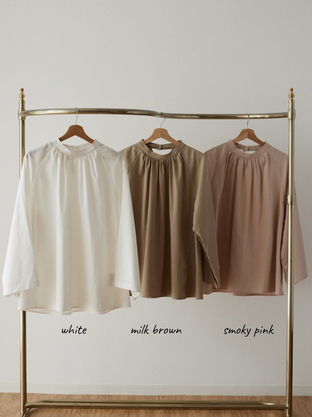 sleeve slit gather blouse POPUP